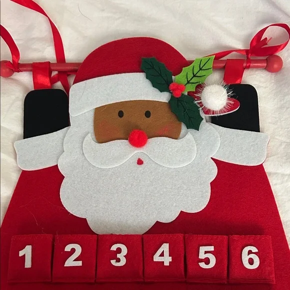 Source Unknown Santa Advent Calendar - Red, White, and Black - Picture 2 of 3